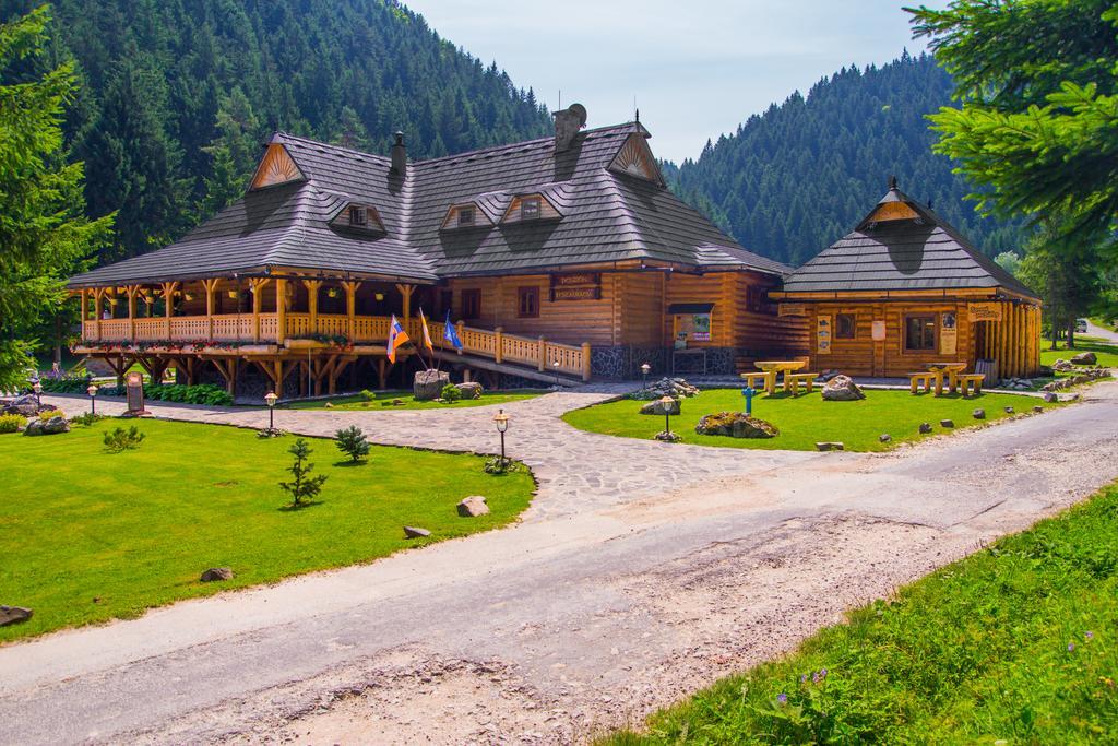 Вілла U Dobreho Pastiera Ружомберок Екстер'єр фото